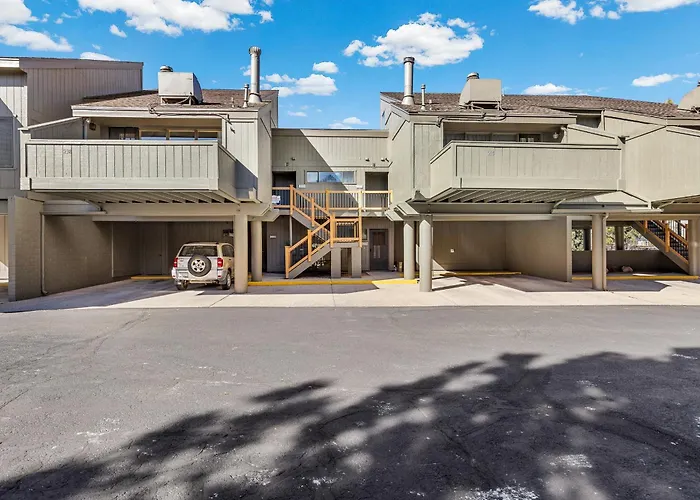 Holiday home Charming Country Club With Loft & Fireplace Flagstaff