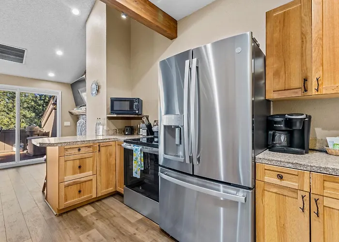 Holiday home Charming Country Club With Loft & Fireplace *